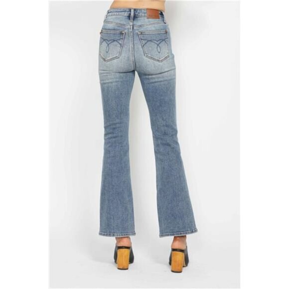 Judy Blue Full Size Tummy Control Back Embroidered‎ Pocketed Bootcut Jeans Plus - Picture 8 of 16